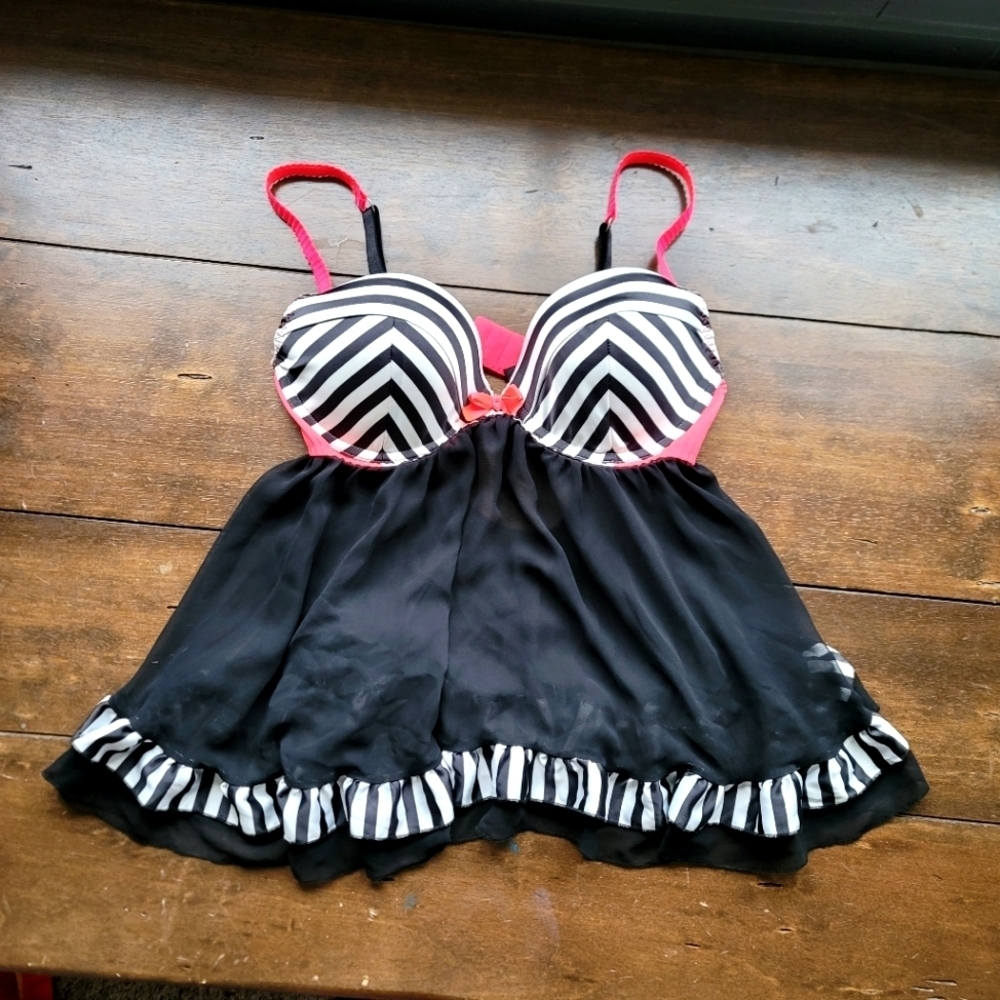y2k Victoria's Secret Joker Beetlejuice Babydoll Lingerie size 36C Black Pink